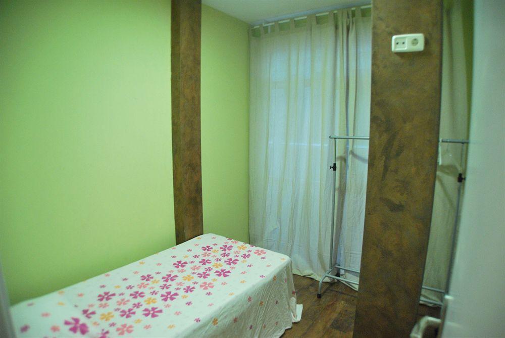 Apartamentos Aqui Me Quedo Мадрид Екстер'єр фото