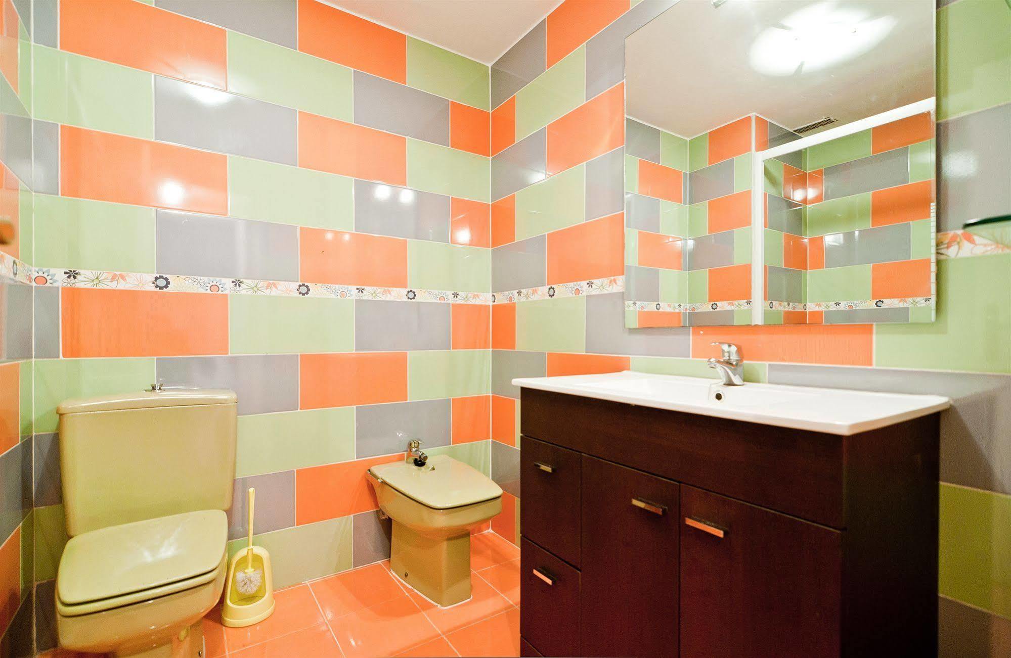 Apartamentos Aqui Me Quedo Мадрид Екстер'єр фото